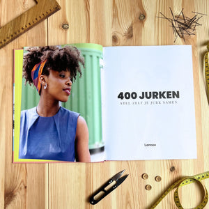 Boek '400 jurken' - NEDERLANDS